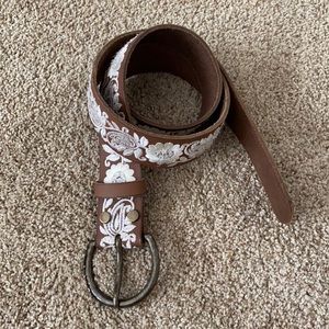 Lucky Brand brown leather embroidered belt